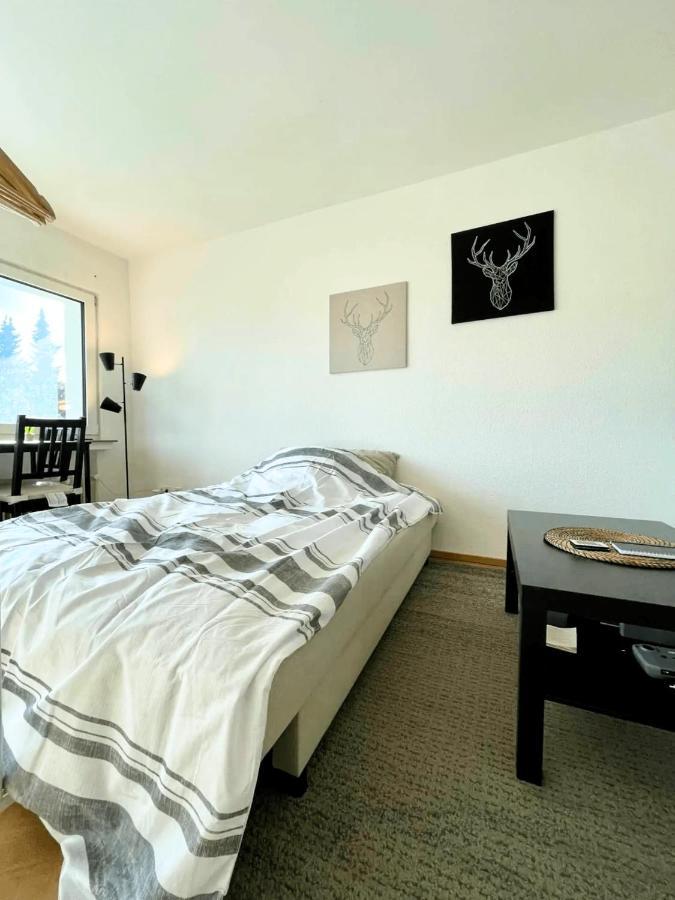 Cozy Apartment With Kitchen + Balcony New! Essen Luaran gambar